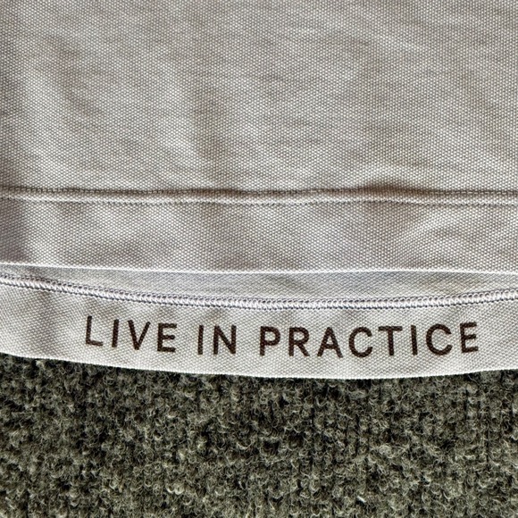 Lululemon Mens Polo Shirt Short Sleeve Light‎ Blue Athletic Golf Casual - Picture 4 of 8